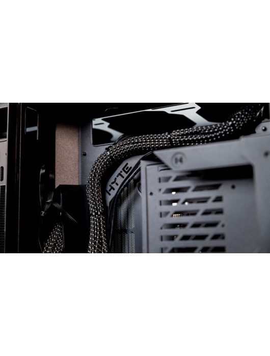 HYTE Y60 Tempered Glass Pitch Black